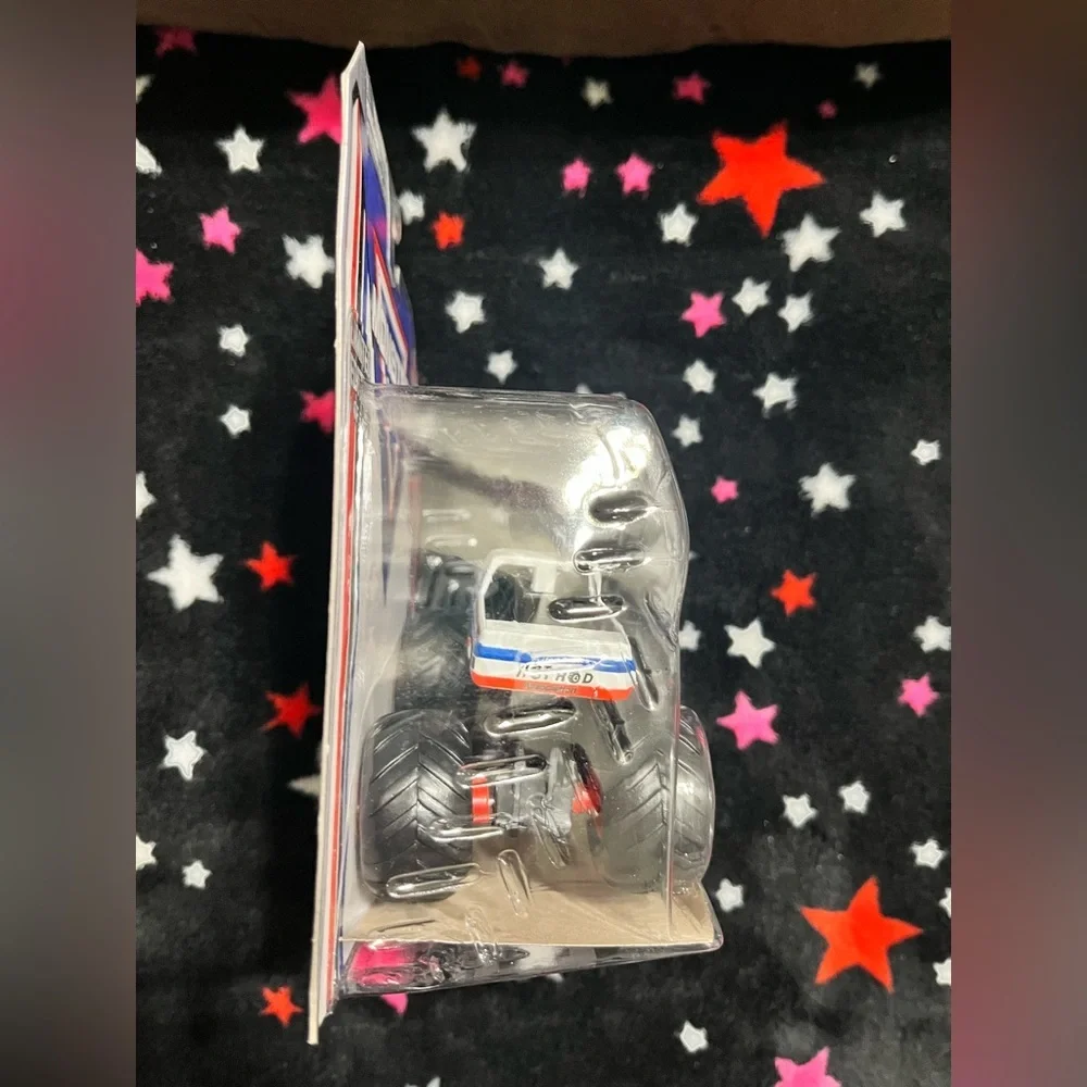 Monster Jam Limited Edition United States Hot Rod Association Exclusive Truck!